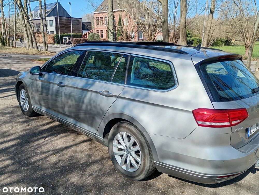 Volkswagen Passat 2.0 TDI BMT Comfortline - 5
