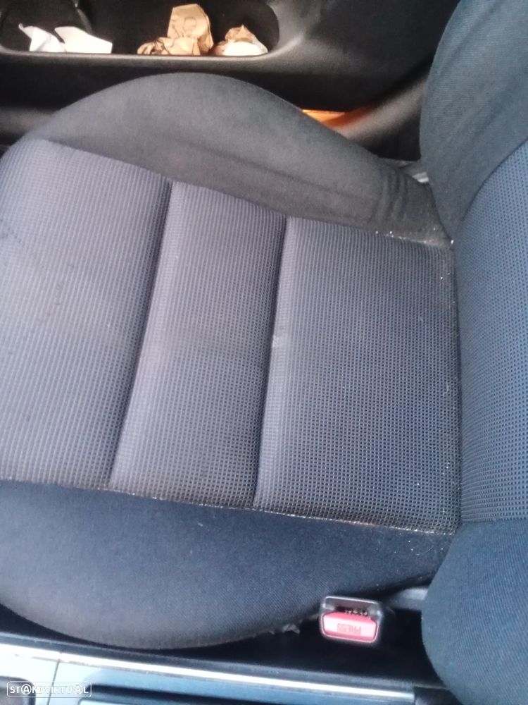 Mazda 6 MZR-CD 2.0 Exclusive - 15