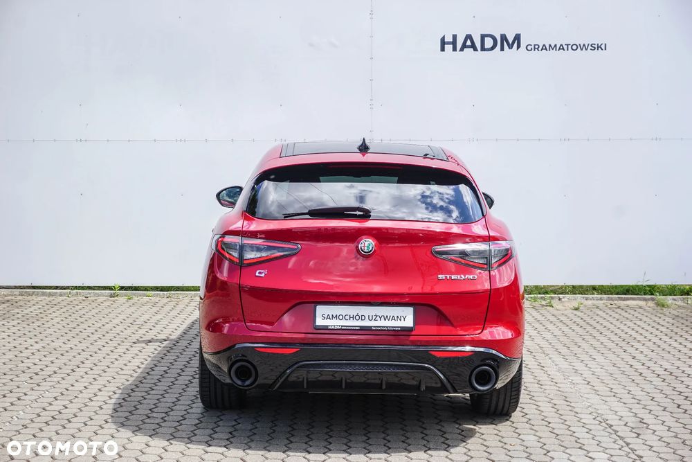 Alfa Romeo Stelvio 2.0 Turbo Veloce Q4 - 7