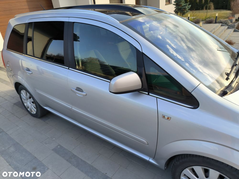 Opel Zafira - 7