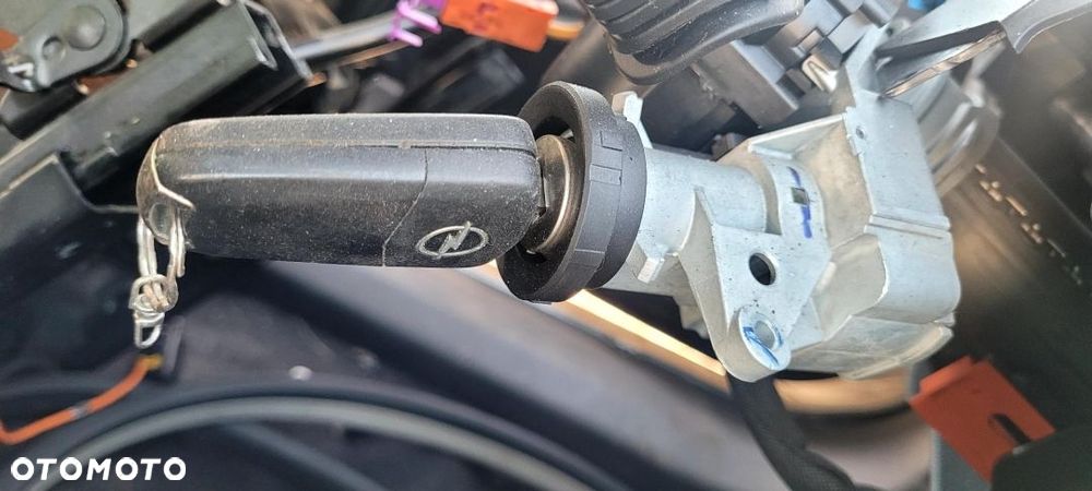 Stacyjka Kluczyk Kostka Opel Astra H Zafira B - 2