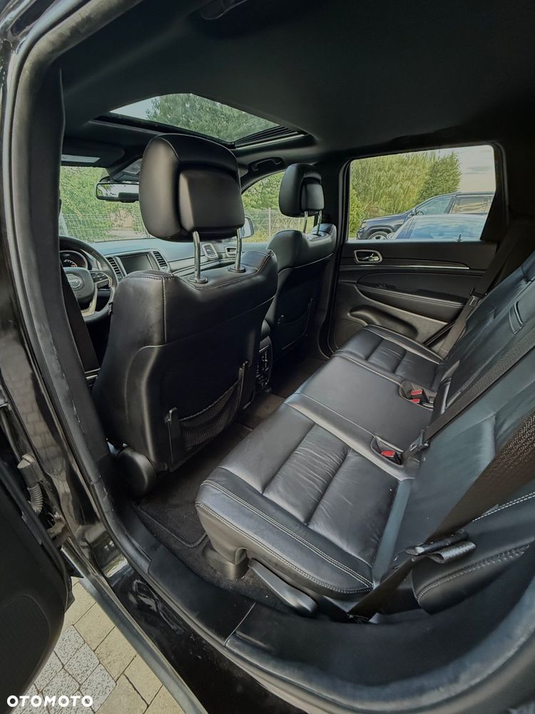 Jeep Grand Cherokee - 9