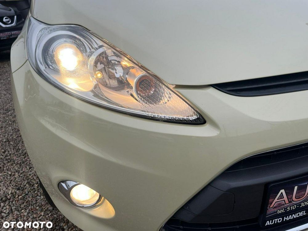 Ford Fiesta 1.25 Ambiente EU5 - 16