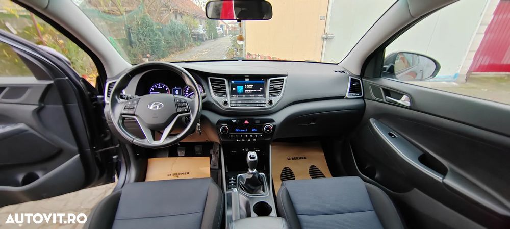 Hyundai Tucson blue 1.6 GDi 2WD Navi - 7
