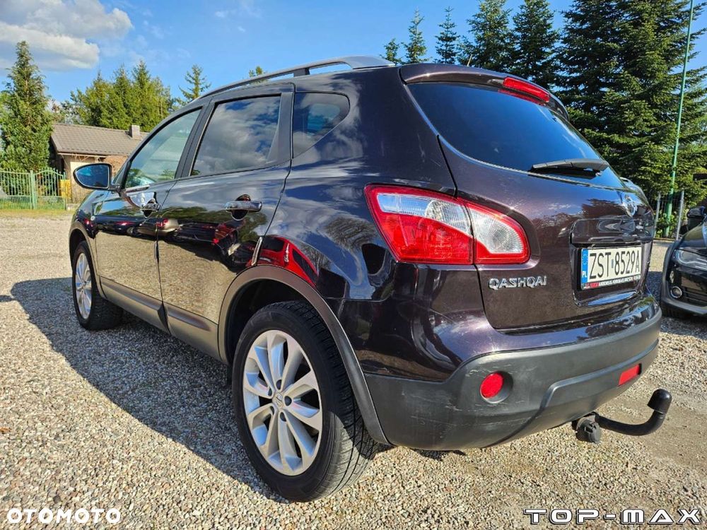 Nissan Qashqai - 11