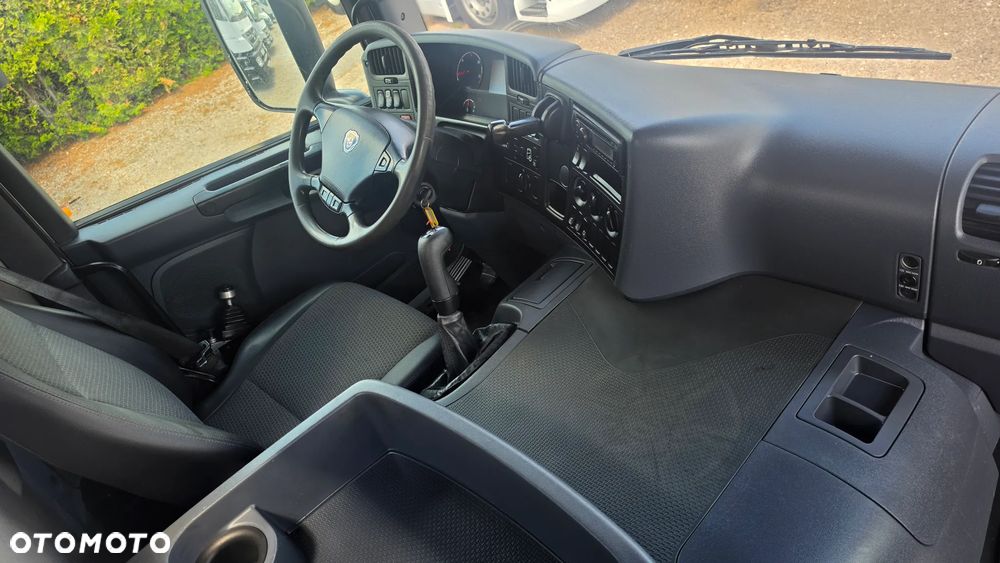 Scania P360 Kiper 8x4 Hydroburta Manual Resory - 20