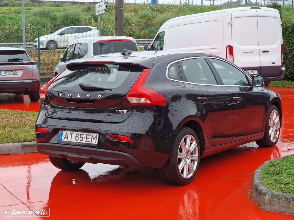 Volvo V40 - 4