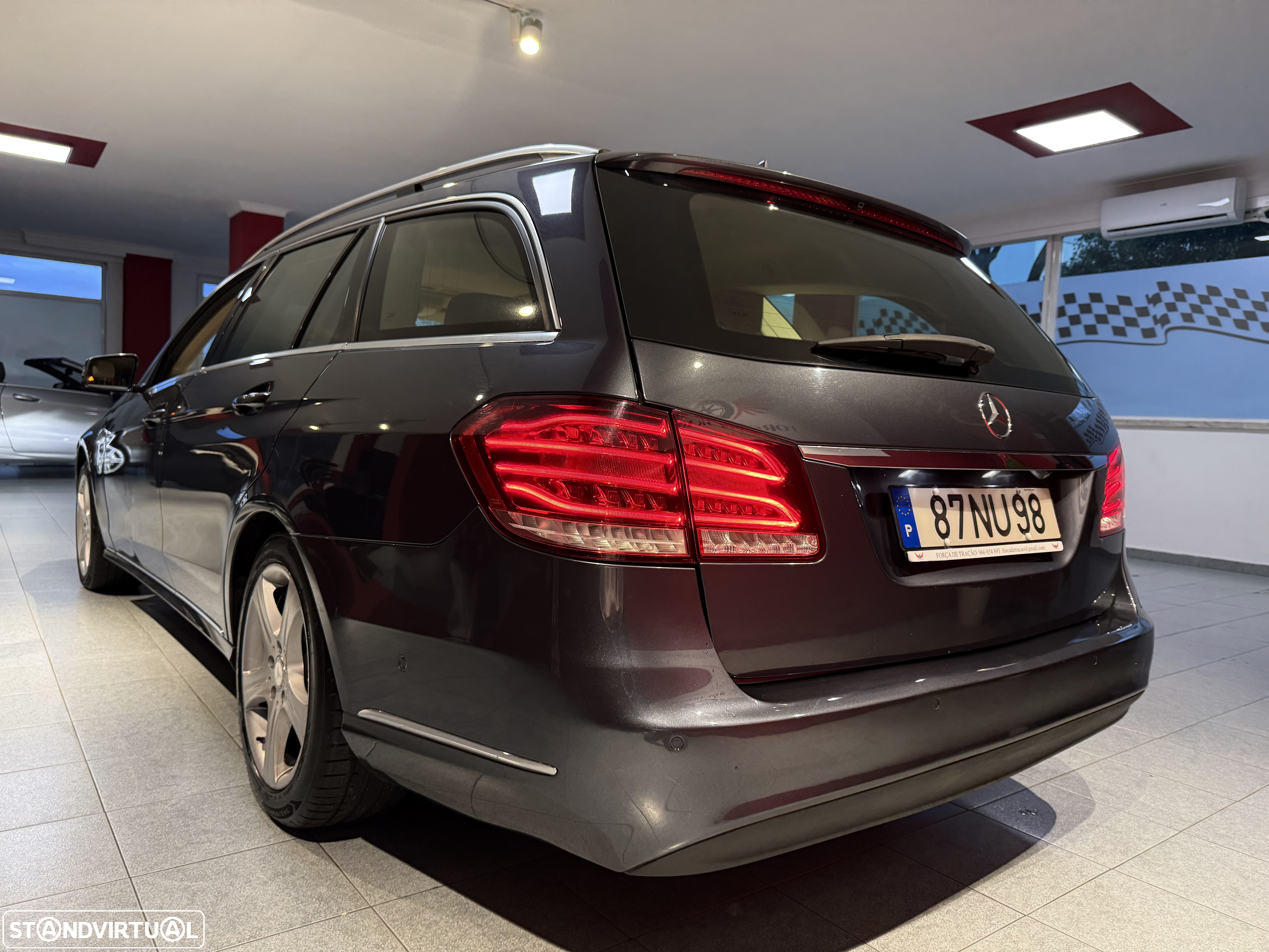 Mercedes-Benz E 350 BlueTEC Avantgarde BE 4-Matic - 4