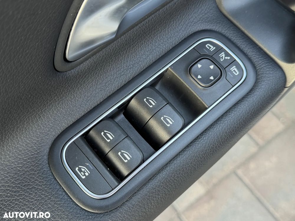 Mercedes-Benz CLA 250 e 8G-DCT Progressive Line Advanced - 32