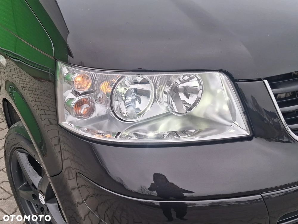 Volkswagen Multivan - 7