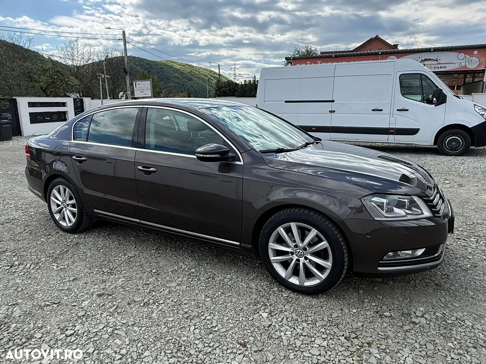 Volkswagen Passat 2.0 TDI DSG (BlueMotion Technology) Highline - 2