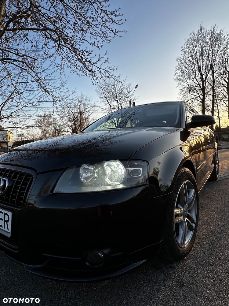 Audi A3 Sportback 1.9 TDI DPF S line Sportpaket (plus) - 2