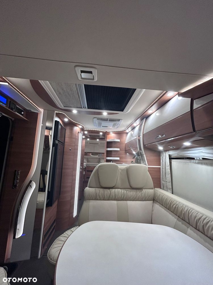 Mercedes-Benz CARTHAGO - 15