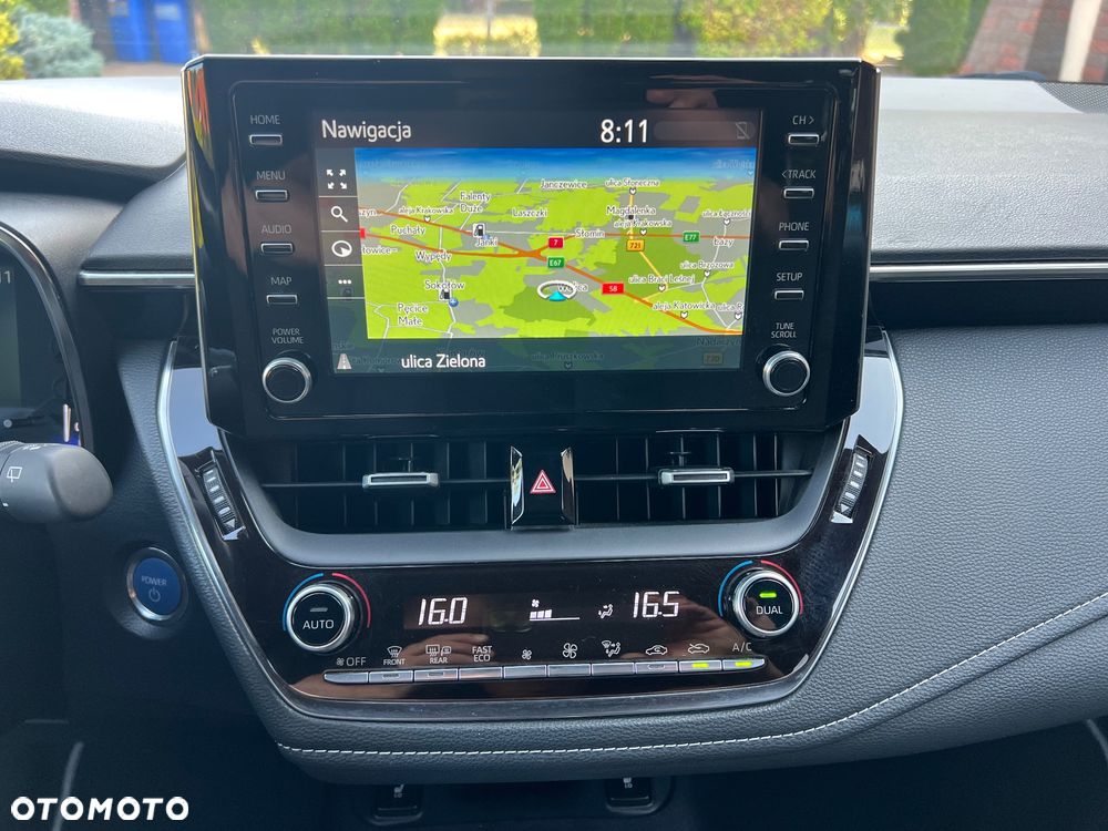 Toyota Corolla 1.8 Hybrid Comfort - 33