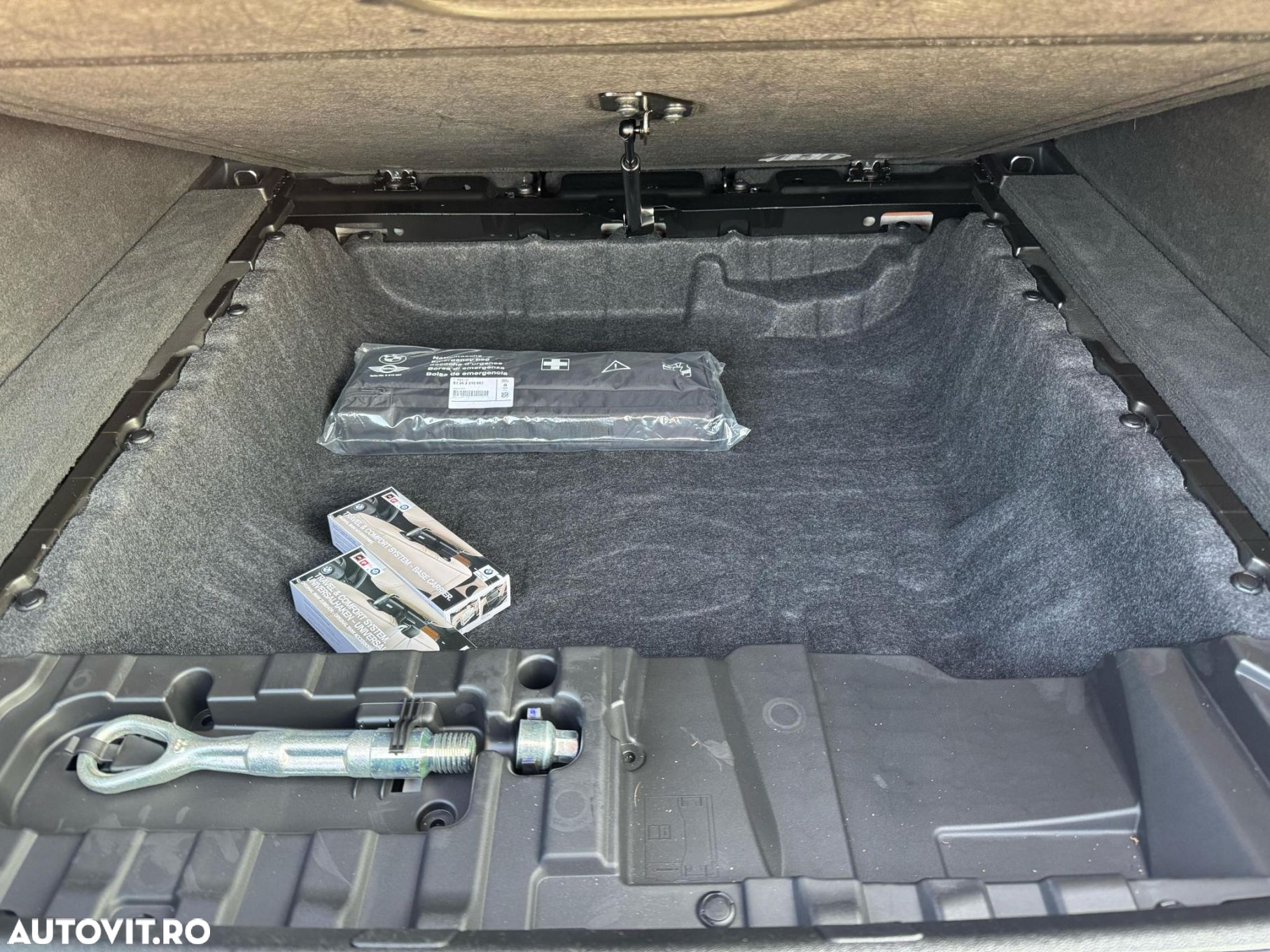 BMW X6 xDrive40i AT MHEV - 37