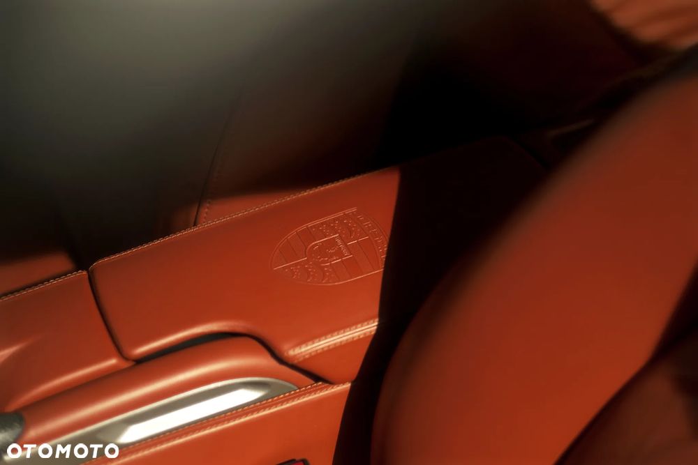 Porsche 911 - 36