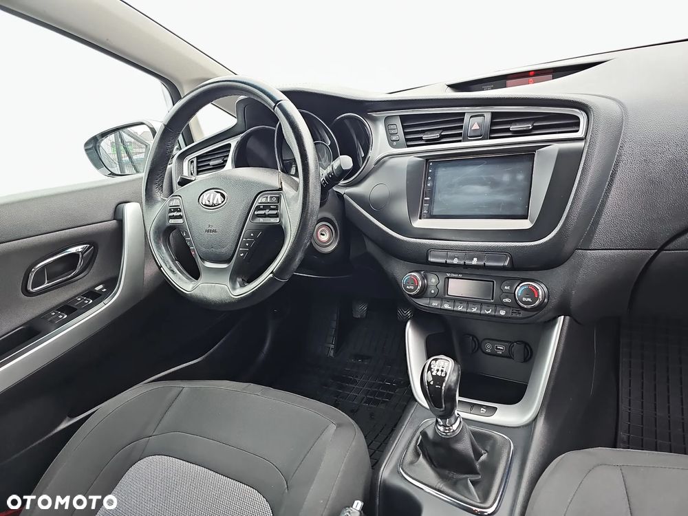 Kia Ceed 1.6 CRDi L - 21