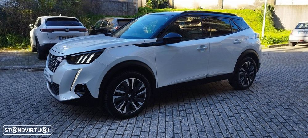 Peugeot e-2008 50 kWh GT - 9