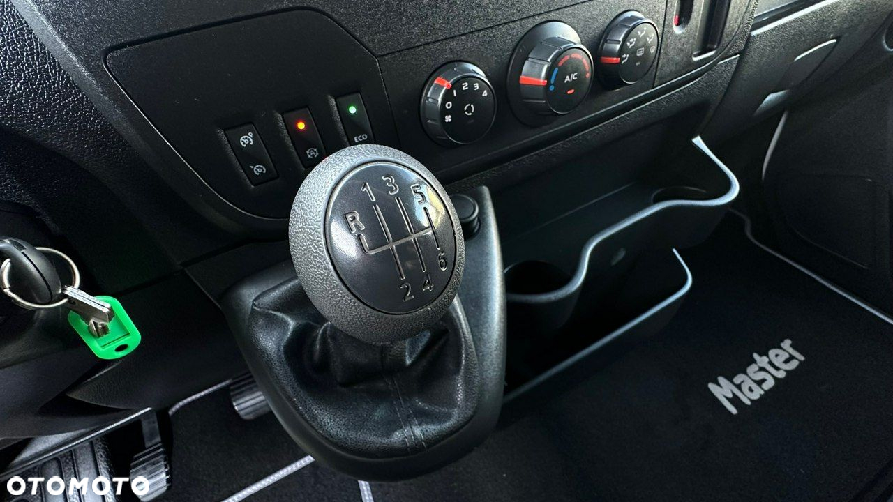 Renault Master - 16