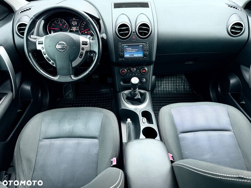 Nissan Qashqai - 23