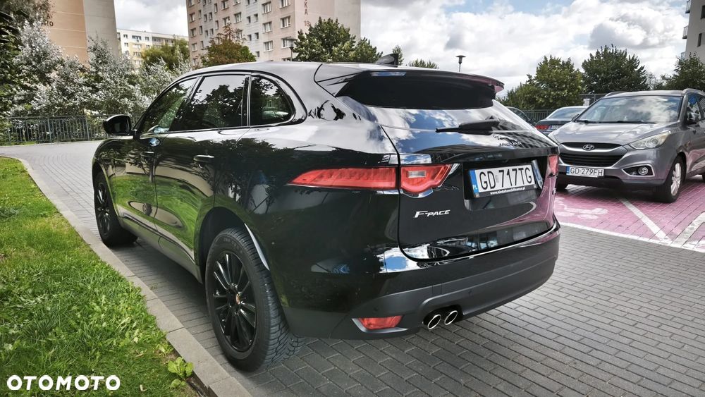Jaguar F-Pace 2.0 i4D RWD Pure - 5