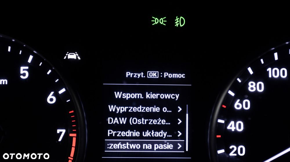 Hyundai i30 1.5 DPI Classic + - 19