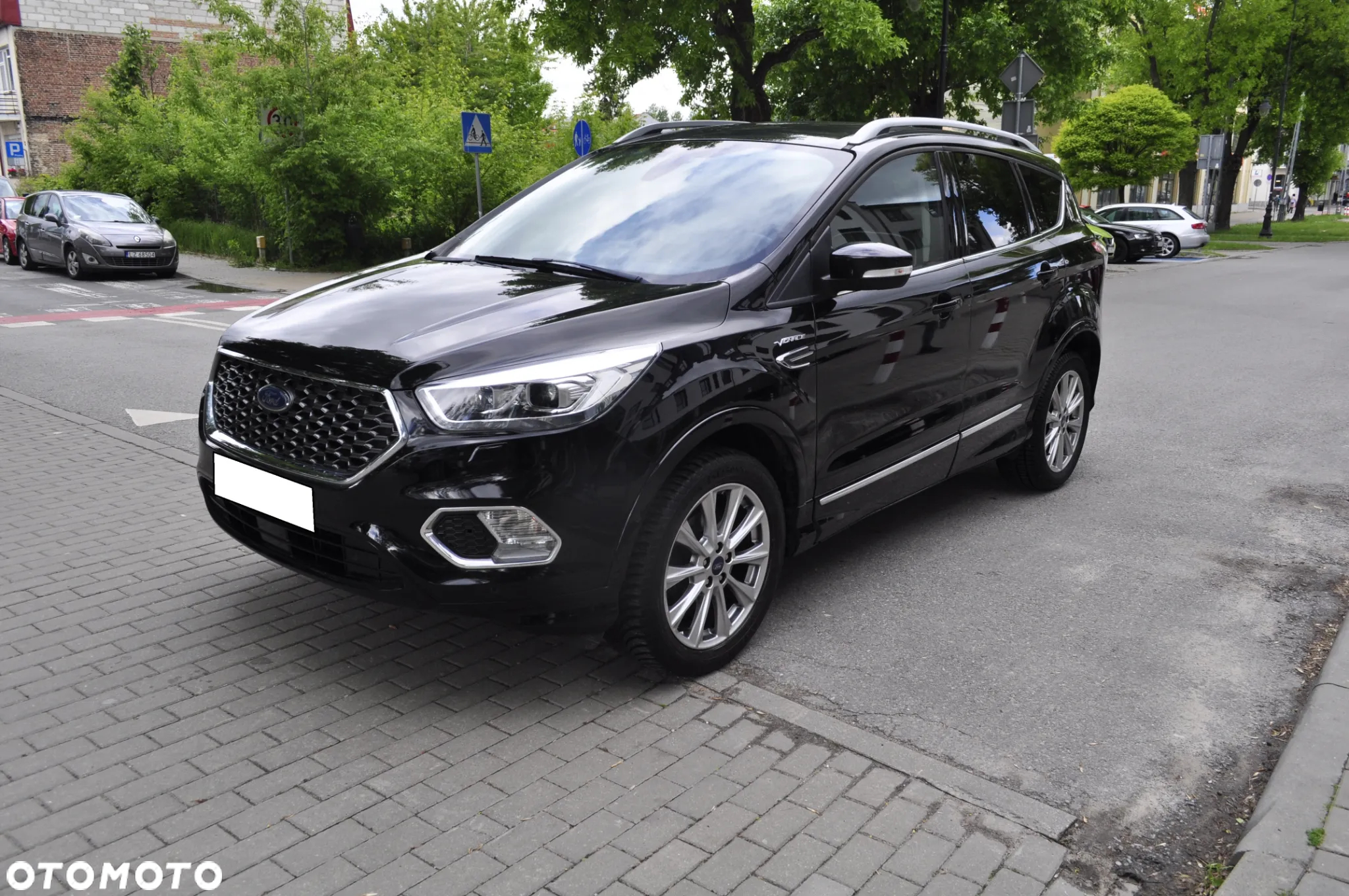 Ford Kuga 1.5 EcoBoost 2x4 Titanium - 5