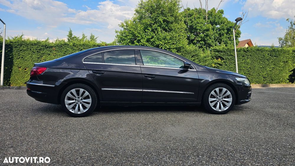 Volkswagen Passat 2.0 TDI BlueMotion Technology Highline - 3