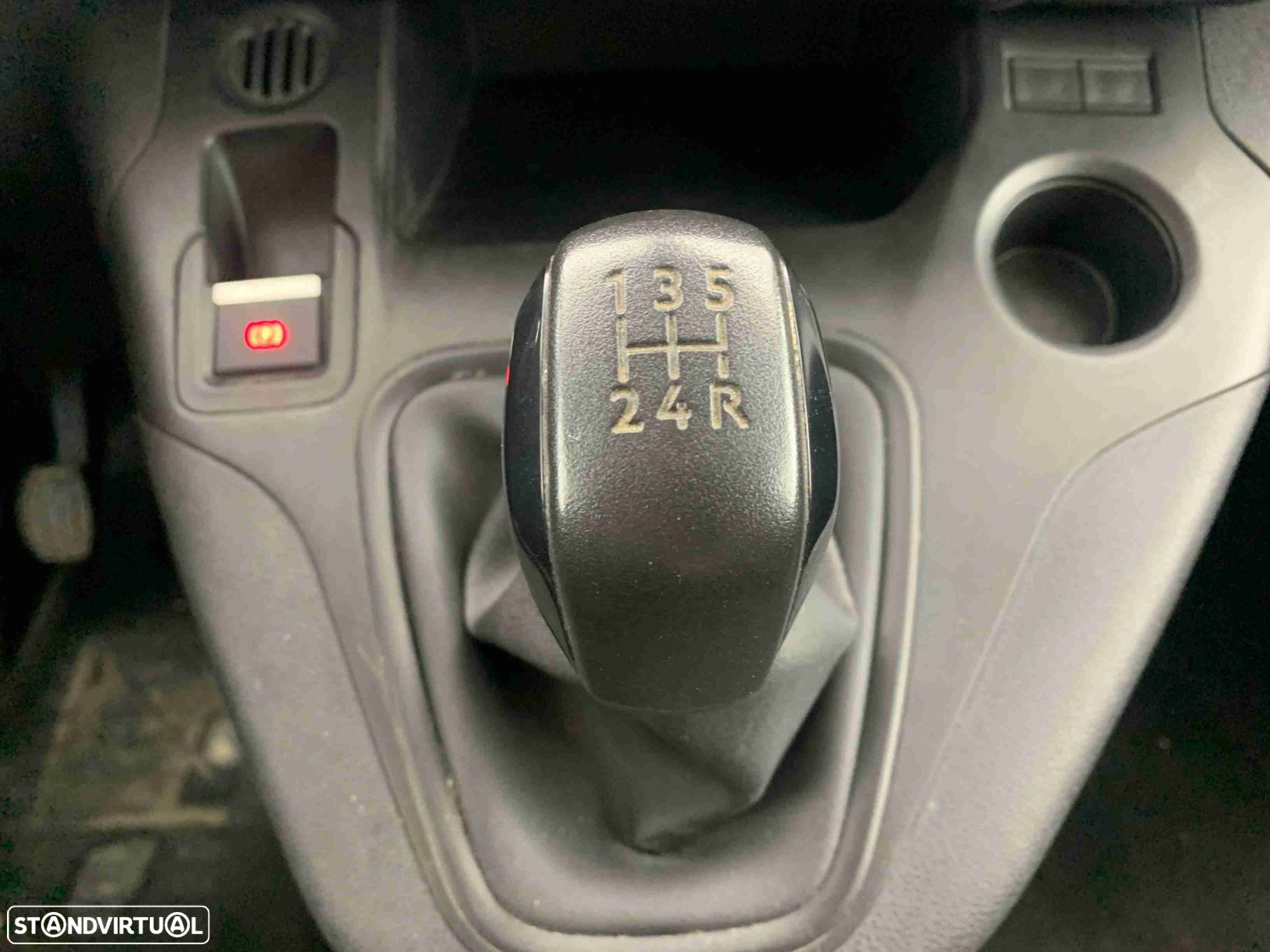 Peugeot Partner 1.5 BlueHDi Premium Longa - 9