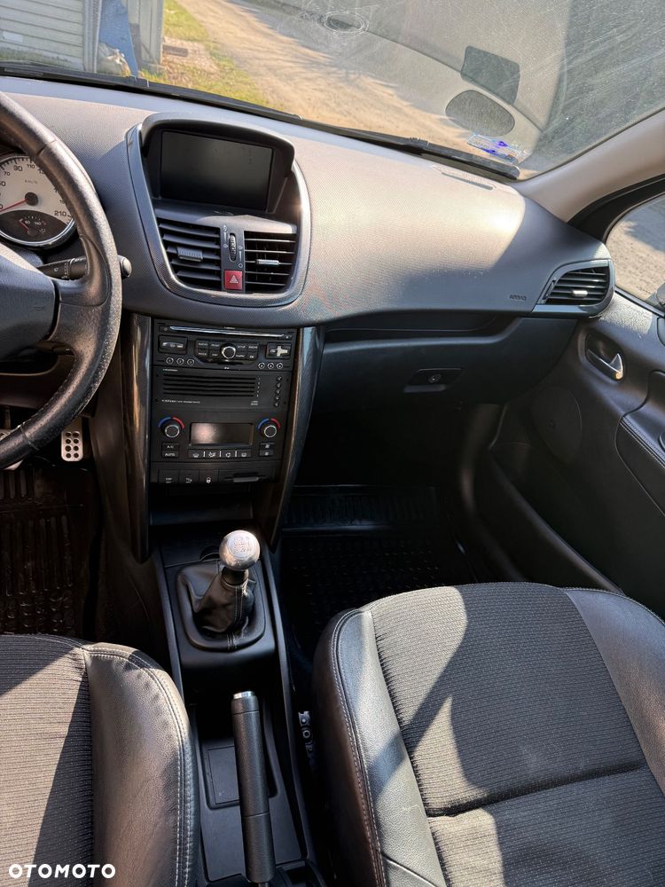 Peugeot 207 1.6 Turbo Sport - 7