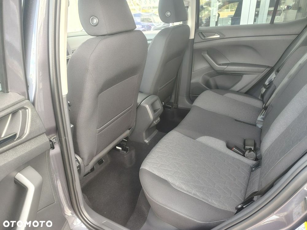 Volkswagen T-Cross - 11