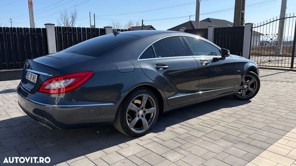 Mercedes-Benz CLS 250 CDI DPF BlueEFFICIENCY 7G-TRONIC - 4