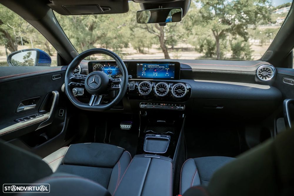 Mercedes-Benz CLA 250 e Shooting Brake AMG Line - 14