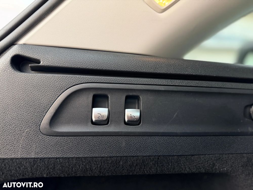 Mercedes-Benz GLC 250 4MATIC 9G-TRONIC AMG Line - 18