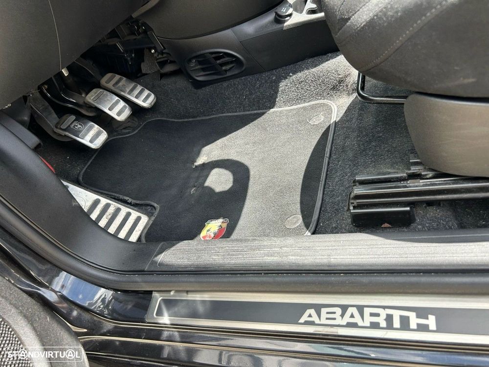 Abarth 595C 1.4 T-Jet Pista - 20