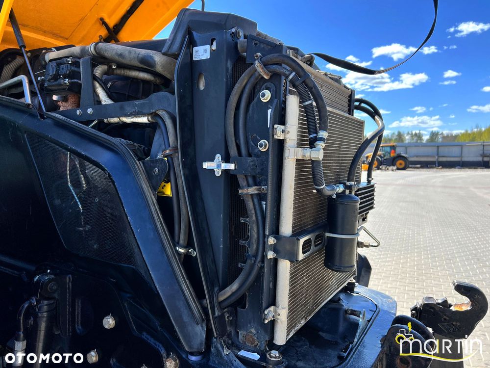 JCB Fastrac 4220 - 10