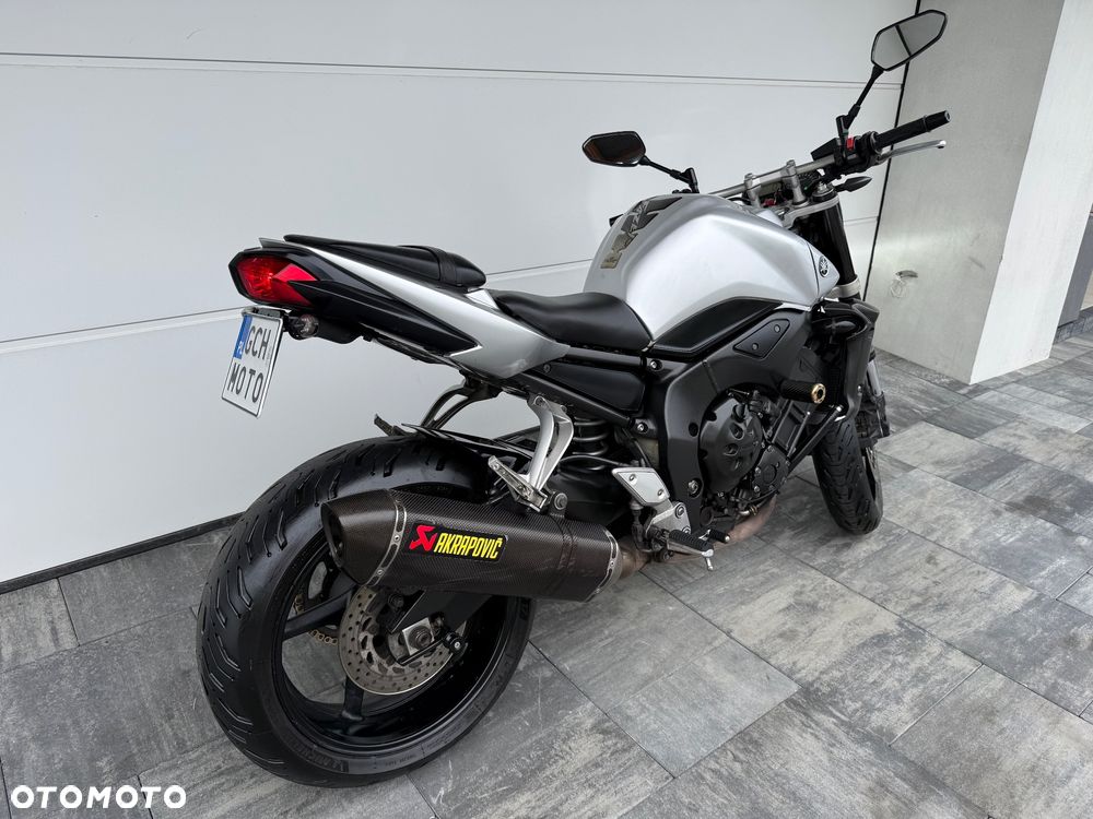 Yamaha FZ - 20