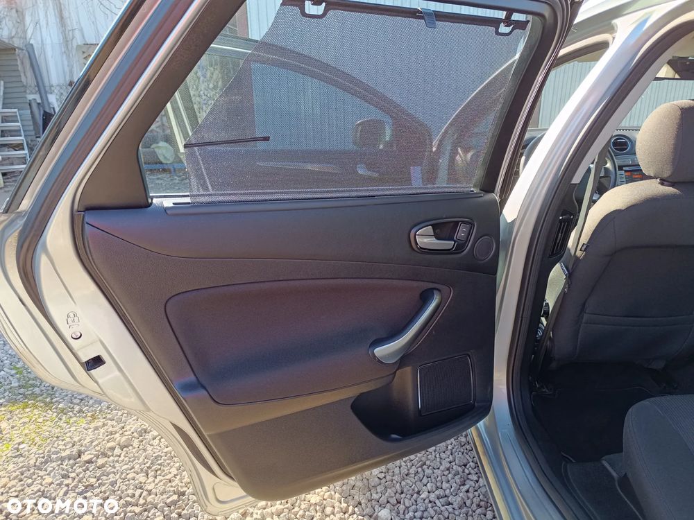 Ford Mondeo 2.0 T Titanium S MPS6 - 29