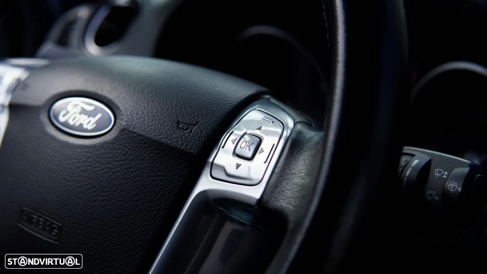 Ford Galaxy 2.0 TDCi Titanium - 27