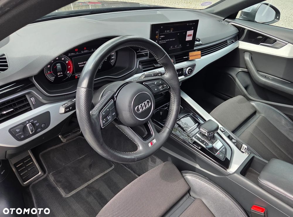 Audi A4 Avant 35 TFSI S tronic S line - 18