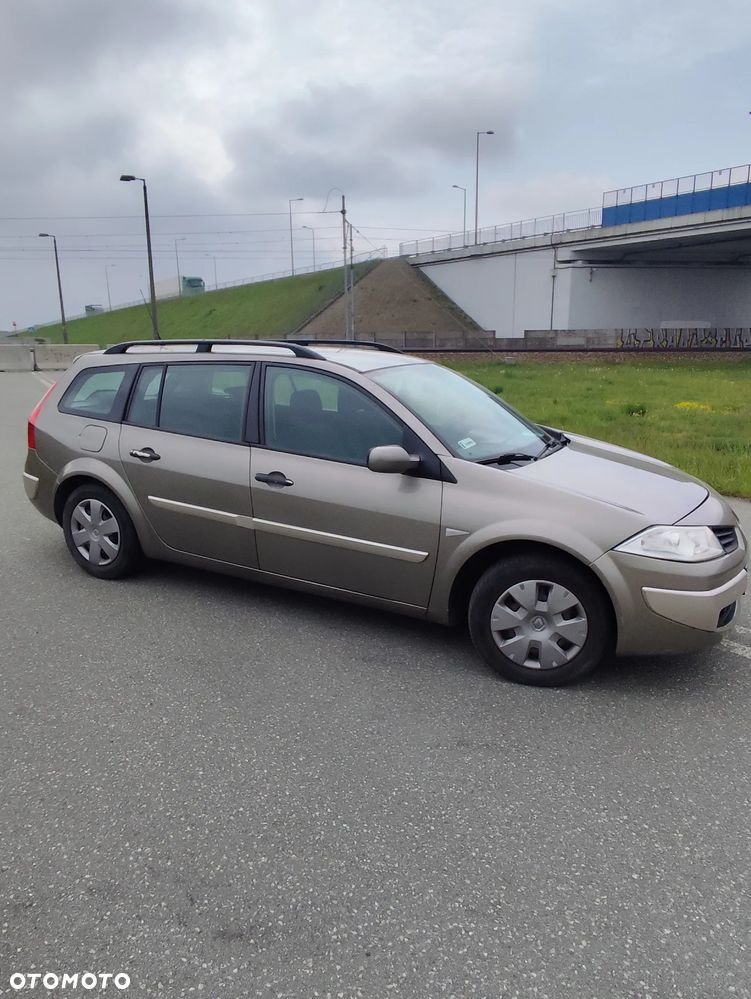 Renault Megane 1.6 16V Authentique - 3