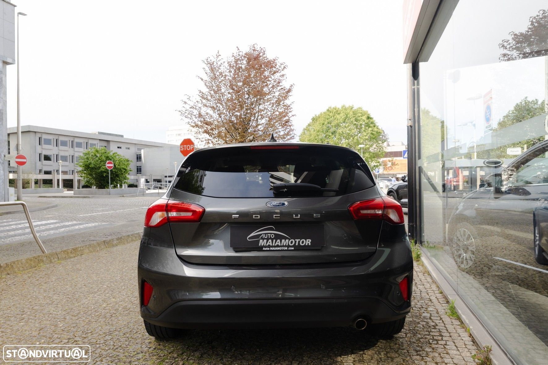 Ford Focus 1.5 TDCi EcoBlue Business - 22