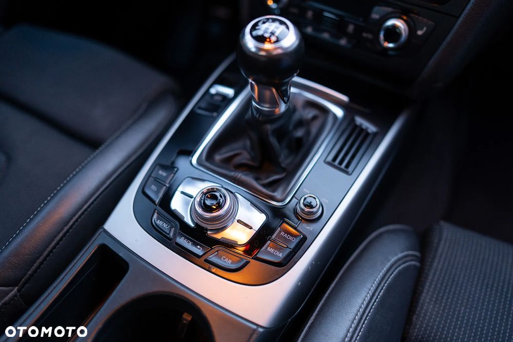 Audi A4 Avant - 19