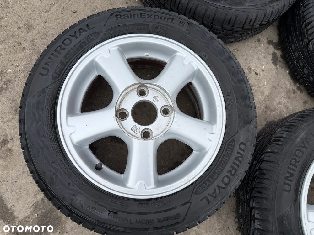 Felgi 15' koła Nissan Almera 4x114,3 15x6J ET45 centr 66,1 OE - 5