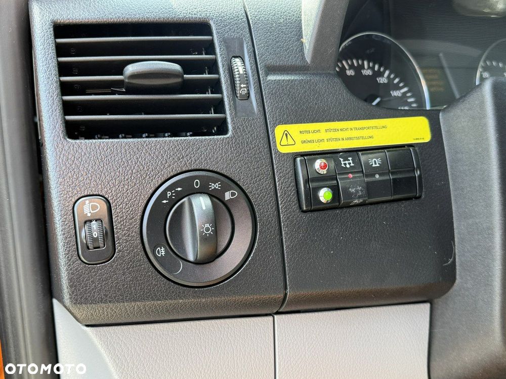 Mercedes-Benz Sprinter Zwyżka Podnośnik Koszowy VERSALIFT KLUBB ET-36-LF UDT - 29