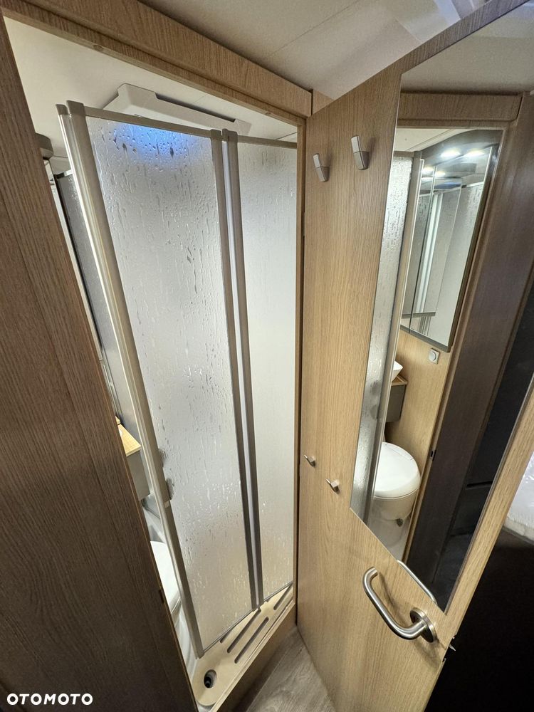 LMC Tourer Lift H664G - 4 osobowy, Używany, FV23%, Doposażony - 32