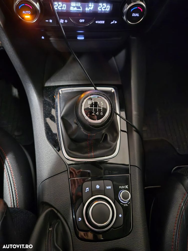 Mazda 3 - 13