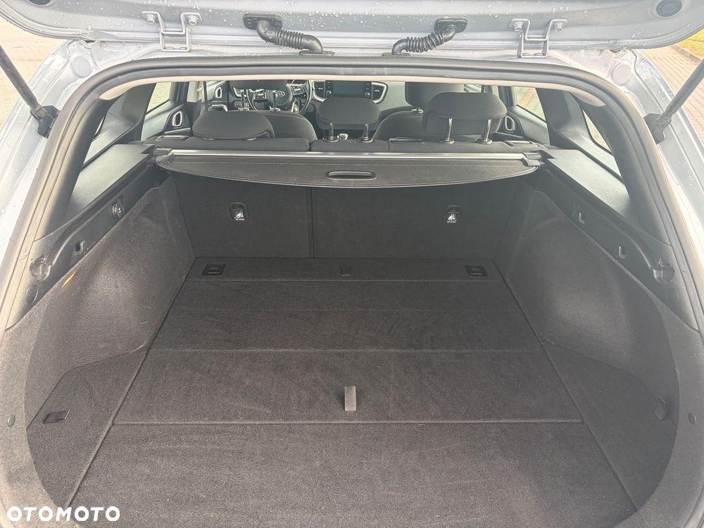 Kia Ceed 1.5 T-GDI M DCT - 10