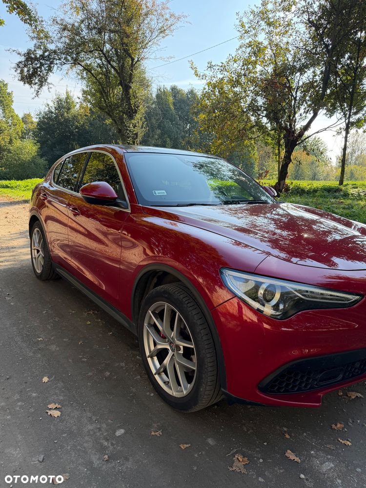 Alfa Romeo Stelvio 2017 photo 3