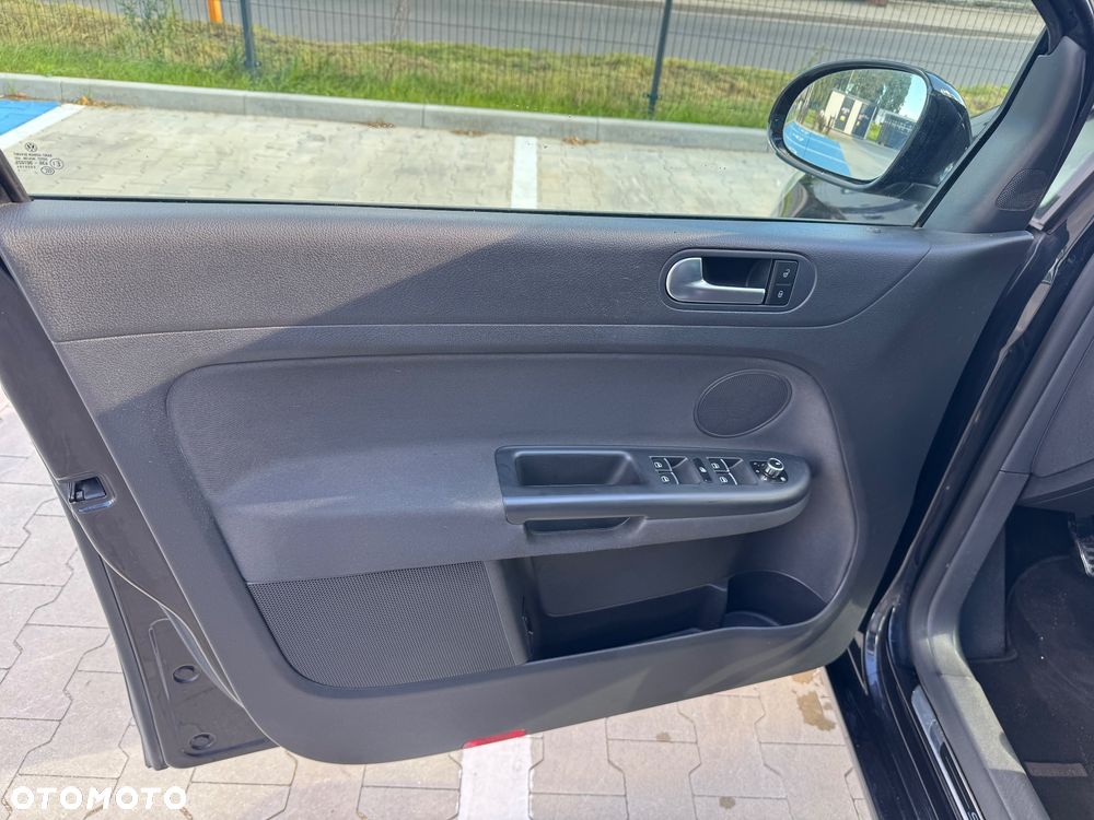 Volkswagen Golf Plus 1.6 TDI DPF Style - 12